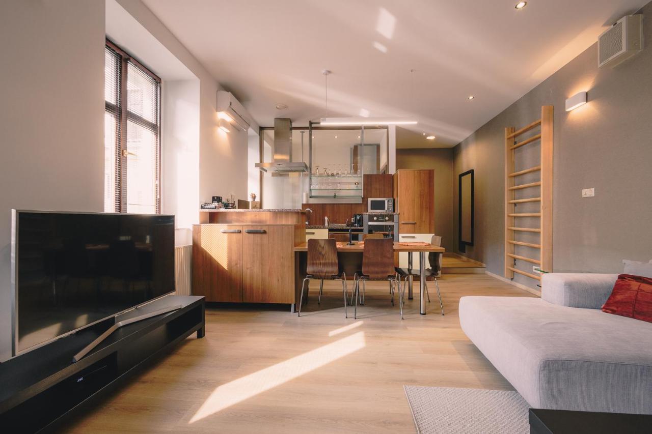 Appartement Skau Laurinska à Bratislava Extérieur photo