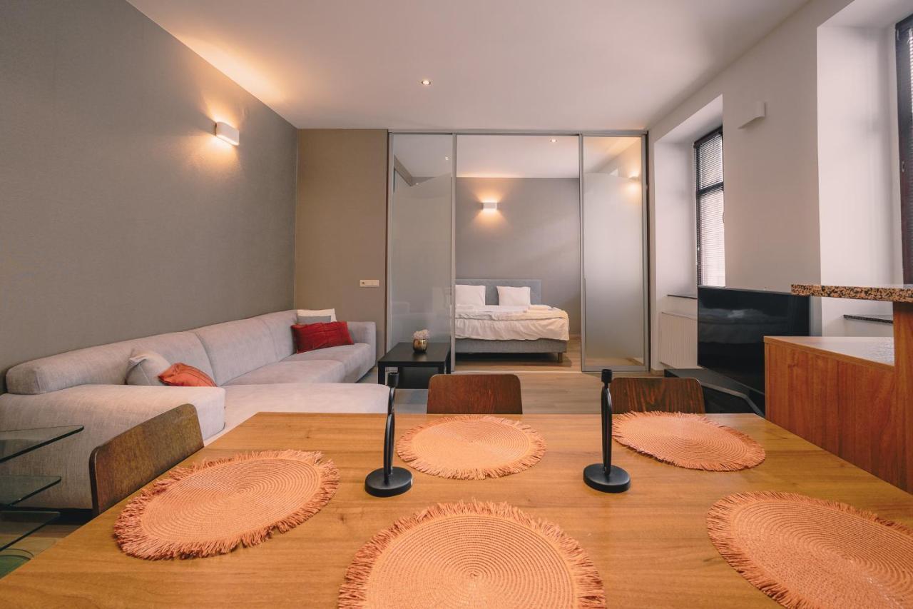 Appartement Skau Laurinska à Bratislava Extérieur photo